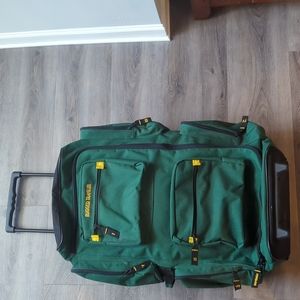 Rugged Traveler Luggage